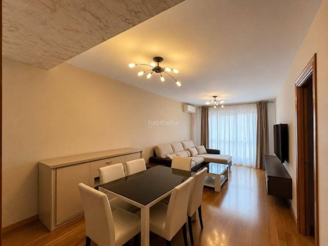 Piso en venta en Tudela, Griseras Gardachales. Moderno y Acogedor Piso en Tudela en Plaza del Tonel. Pisos.