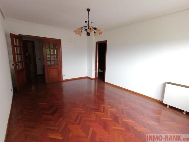 Piso en venta en Tui. TuiPiso. Pisos.