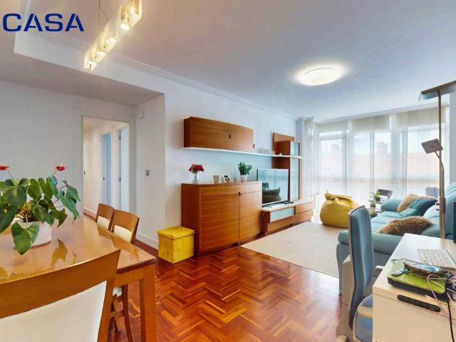 Piso en Venta en Txurdinaga