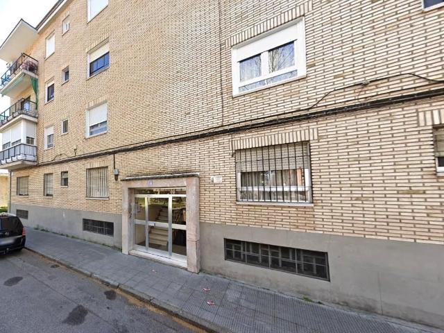 Piso en venta en Talavera de la Reina, Hospital Nuevo Centro. Se vende Piso ALQUILADO en Filipinas 20 Talavera de la Reina, Toledo. Pisos Talavera de la.