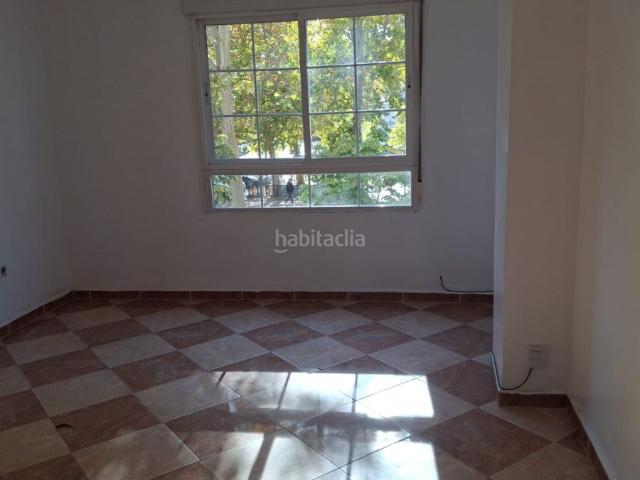 Piso en venta en Talavera de la Reina, Tres Olivos La Piedad. Gran oportunidad de comprar un piso de tres habitaciones en la localidad de Talavera de la Reina en Toledo. No dejes pasar esta g. Pisos.