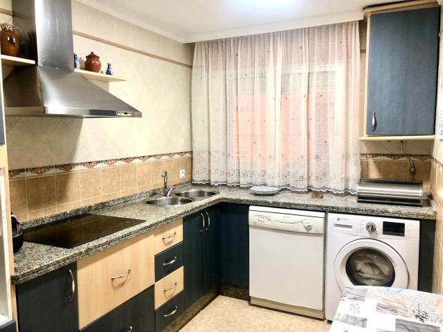 Piso en venta en Tarifa, Tarifa Ciudad. Piso en planta baja. Pisos.