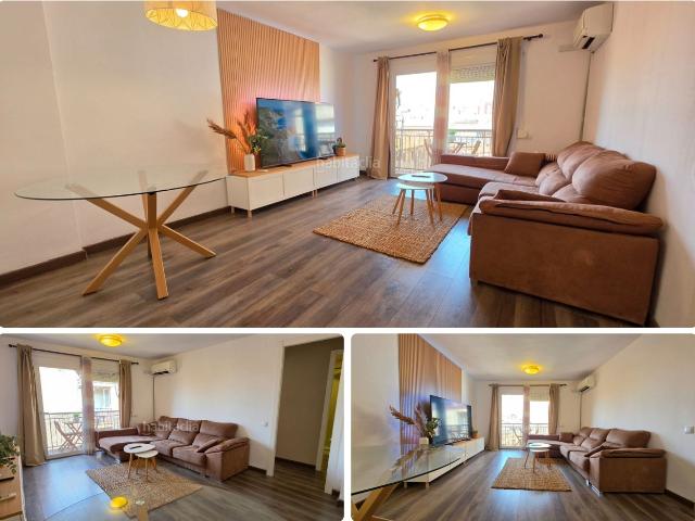 Piso en venta en Tarragona, Barris Marítims Costa Dorada. Piso reformado de 3 habitaciones a 10 minutos de la Playa del Miracle. Pisos.