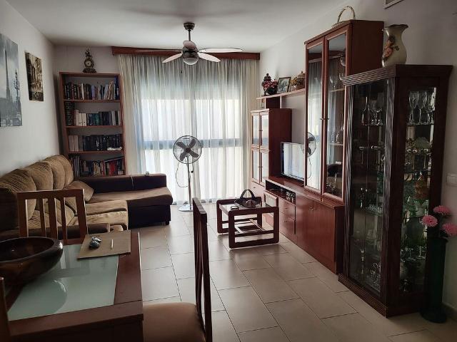 Piso en venta en Tarragona, de 58 m² 2 habitaciones por 123.000