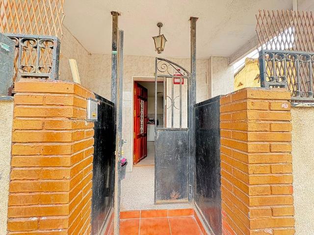 Piso en venta en Tarragona, de 69 m² 2 habitaciones por 110.000