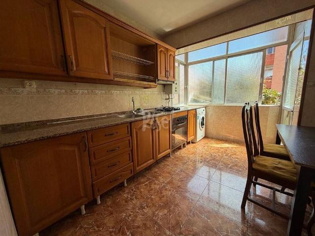 Piso en venta en Tarragona, de 80 m² 5 habitaciones por 125.000