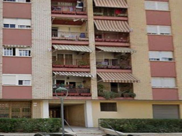 Piso en venta en Tarragona, de 127 m² 4 habitaciones por 155.000