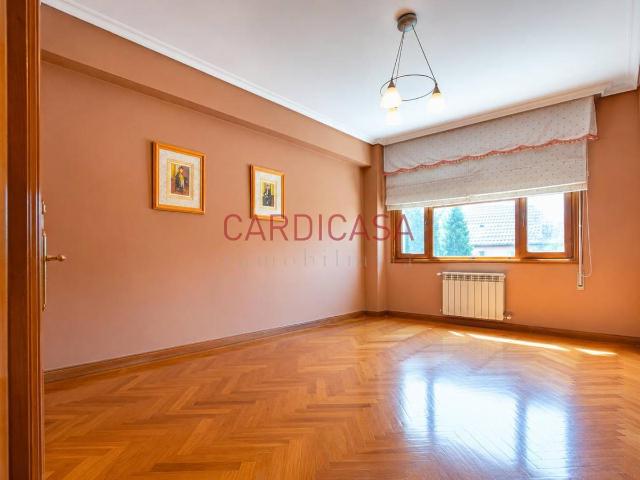 Piso en Venta en Teis