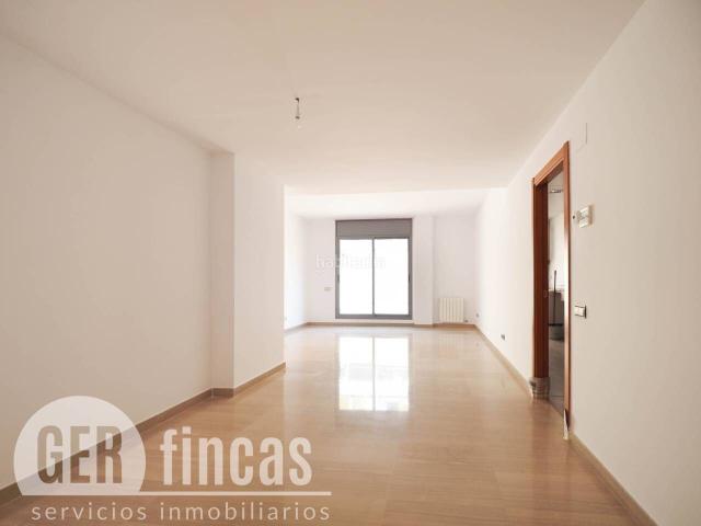 Piso en venta en Terrassa, Barri del Centre. Venta de piso reformado de 2 habitaciones en Centre, Terrassa. Pisos.