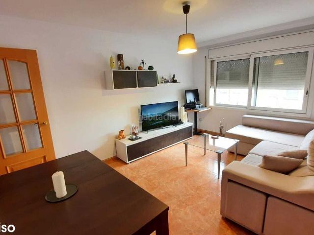 Piso en venta en Terrassa, Can Boada. Amplio piso en Can Boada. Pisos.