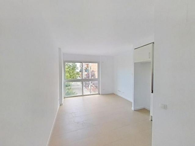 Piso en venta en Terrassa, de 39 m² 1 habitación por 99.000