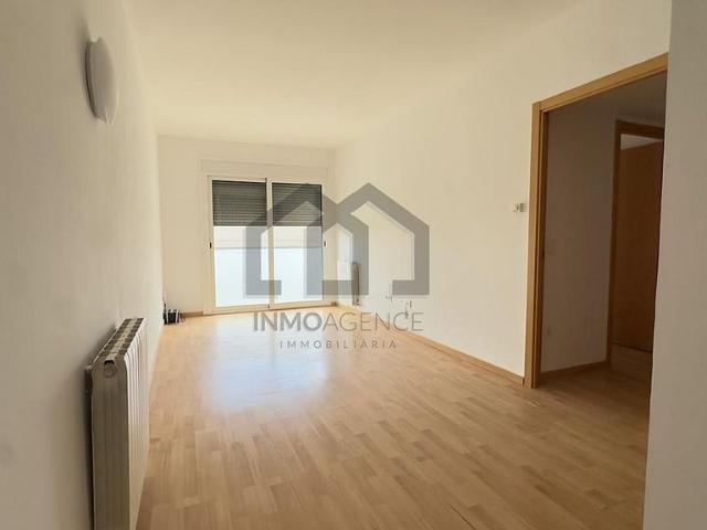 Piso en venta en Terrassa, de 50 m² 2 habitaciones por 179.000
