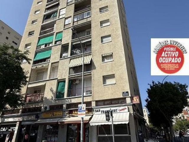 Piso en venta en Terrassa, de 83 m² 3 habitaciones por 130.000