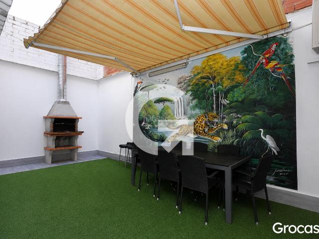Piso en venta en Terrassa, Egara. EXCLUSIVA PLANTA BAJA REFORMADA CON GRAN TERRAZA Y PARKING. Pisos.