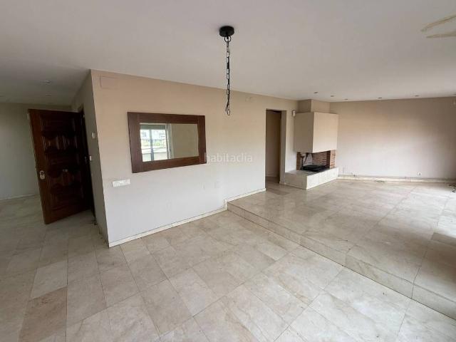 Piso en venta en Terrassa, La Maurina. OFERTA FLASH PISO EN VENTA, CALLE CALDERON DE LA BARCA, TERRASSA. Pisos.