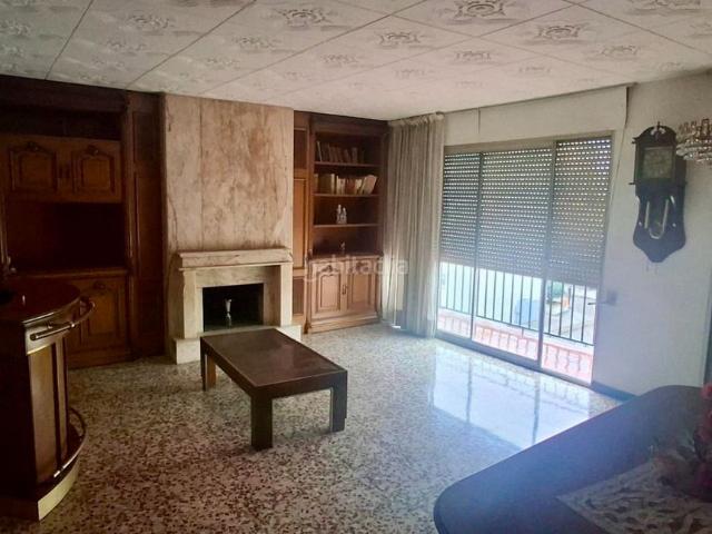 Piso en venta en Terrassa, Les Arenes La Grípia Can Montllor. ÁTICO ÚNICO CON IMPRESIONANTE TERRAZA DE 100 m² A PIE DE SALÓN. Pisos.