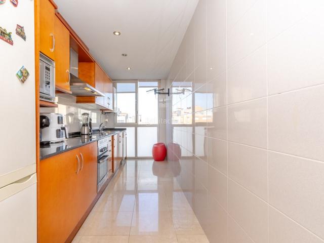 Piso en venta en Terrassa, San Pere. COMODIDAD Y UBICACIÓN AL ALCANCE DE TU MANO. Pisos.