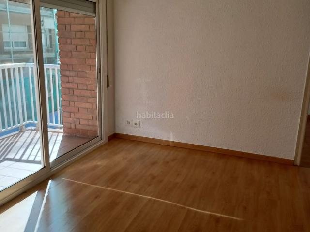 Piso en venta en Terrassa, San Pere. PIS EN VENTA TERRASSA SANT PERE. Pisos.