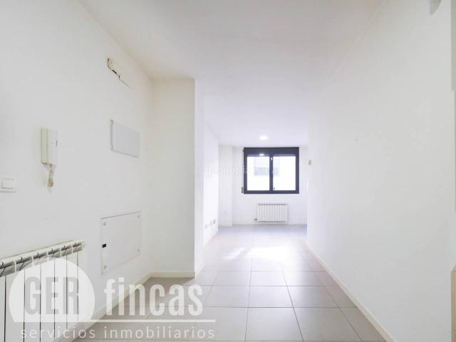 Piso en venta en Terrassa, Torre Sana. con parking incluido. Pisos.