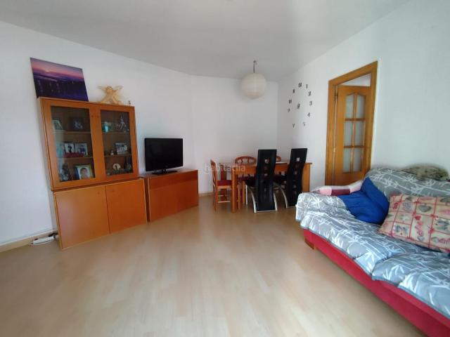 Piso en venta en Terrassa, Torrent d'en Pere Parres. PISO TOTALMENTE REFORMADO. Pisos.