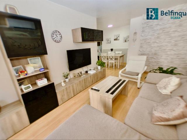 Piso en venta en Terrassa, Xúquer. Ampli pis Zona Xuquer. Pisos.