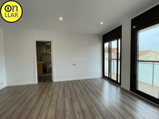 Piso en venta en Tiana. PISO EN EL CENTRO EN RENTABILIDAD. Pisos.