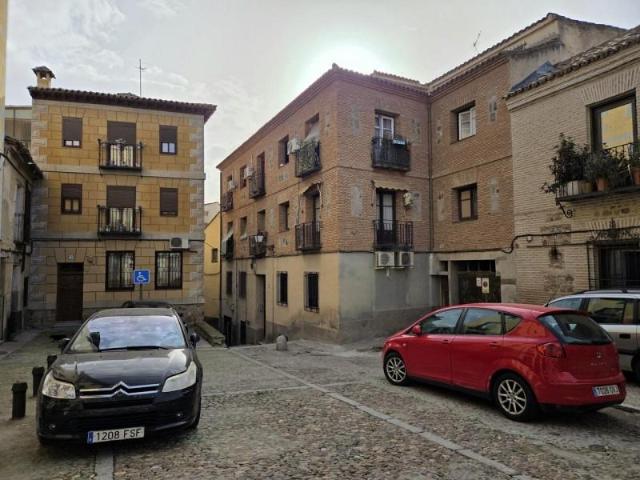 Piso en venta en Toledo, Callejón Bodegones, 45002
