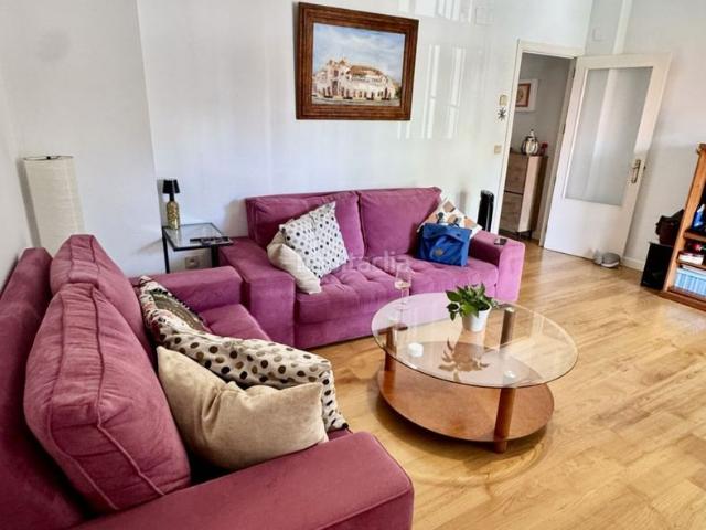 Piso en venta en Tomares, Santa Eufemia. Piso en venta en Ciudad Parque, 2 dormitorios. Pisos.