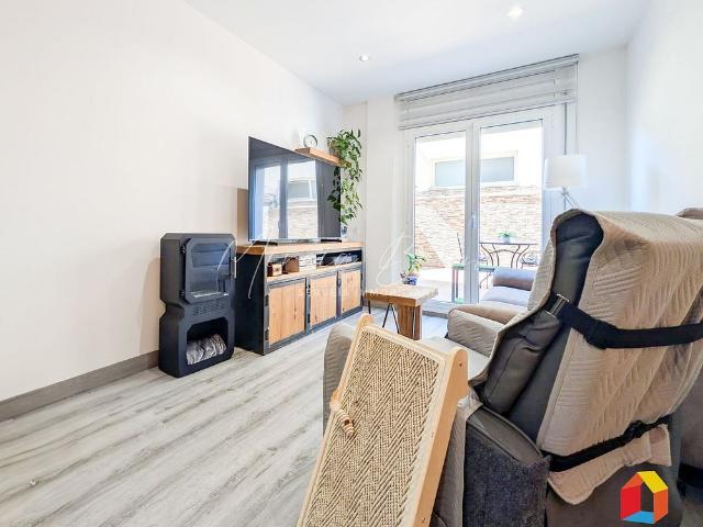 Piso en venta en Tona, de 87 m² 3 habitaciones por 269.000
