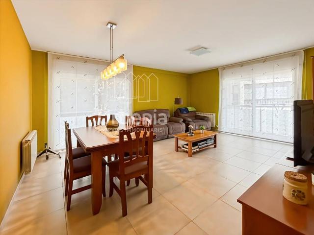 Piso en Venta en Tordera pueblo