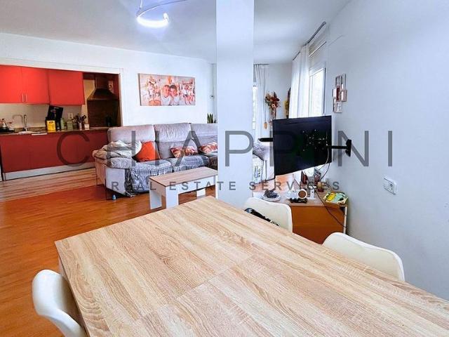 Piso en venta en calle Dels Estudis, Torelló, de 106 m² 3 habitaciones por 162.000