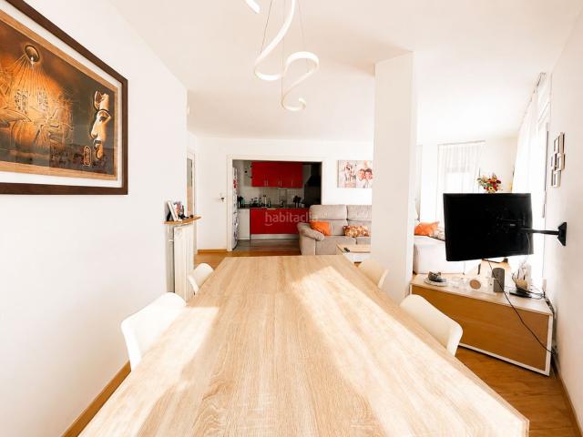 Piso en venta en Torelló. PISO EN VENTA DE SEGUNDA MANO EN EL CENTRICO. Pisos.