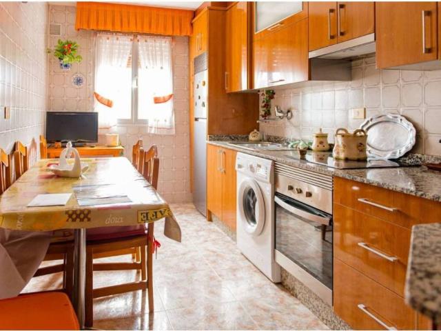Piso en Venta en Toreno