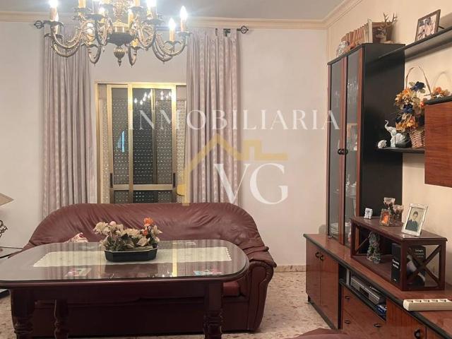 Piso en Venta en Torre de la Reina