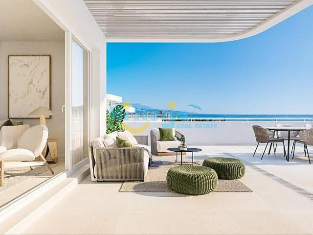 Piso en venta en Torre del Mar, Centro. Nueva promoción con la más alta calidad y diseño contemporáneo. Pisos Torre del.