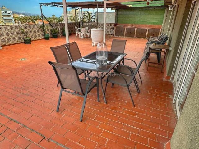 Piso en venta en Torre del Mar, Centro. Piso en pleno centro con terraza de 150m2. Pisos Torre del.