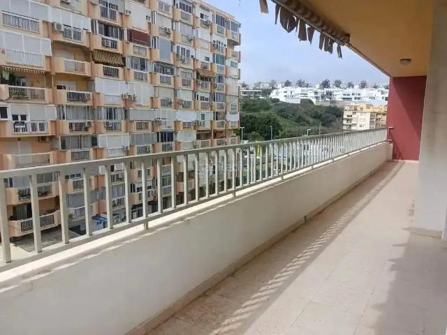 Piso en venta en Torre del Mar, Poniente Faro. ATENCION FAMILIAS !. Pisos Torre del.