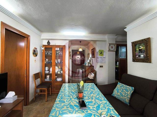 Piso en venta en Torre del Mar, Paseo Marítimo de Levante. IMF Gestión de Inmuebles vende este Precioso Piso 3 dormitorios haciendo esquina en la zona de Torre del Mar. Pisos Torre del.