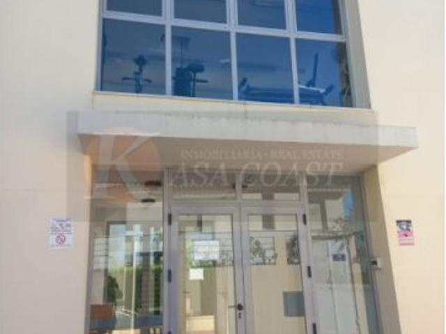 Piso en venta en Torreblanca, Fuengirola | Con garaje y trastero