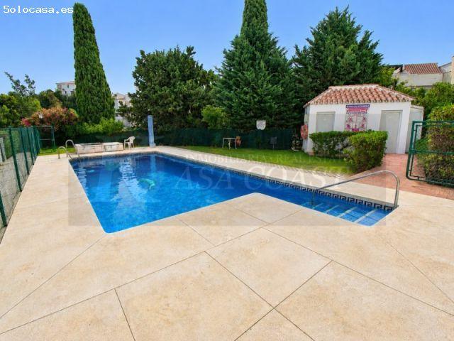 Piso en venta en Torreblanca, Fuengirola | Con licencia turística