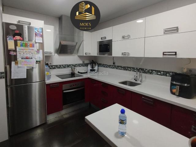 Piso en venta en Torredelcampo. Piso en venta en Torre Del Campo, 3 dormitorios. Pisos.