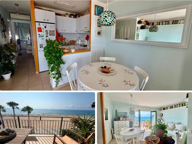 Piso en venta en Torredembarra, Barri Marítim Costa Dorada. Piso en primera línea de mar, 2 dormitorios, 3ª planta sin ascensor. Pisos.