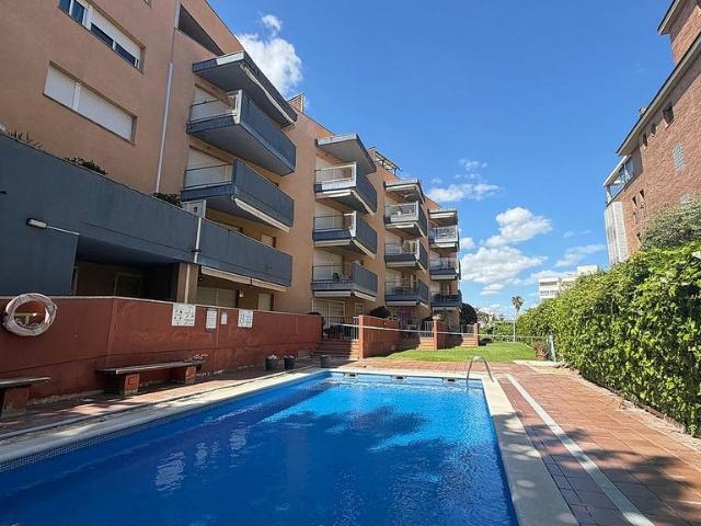 Piso en venta en Torredembarra, de 120 m² 3 habitaciones por 359.900