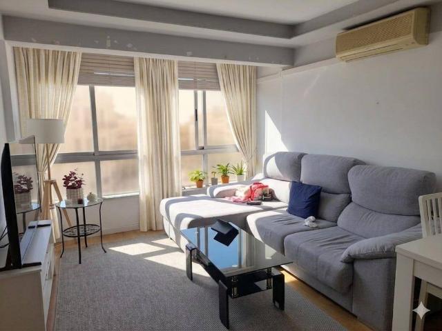 Piso en Venta en Torrefiel