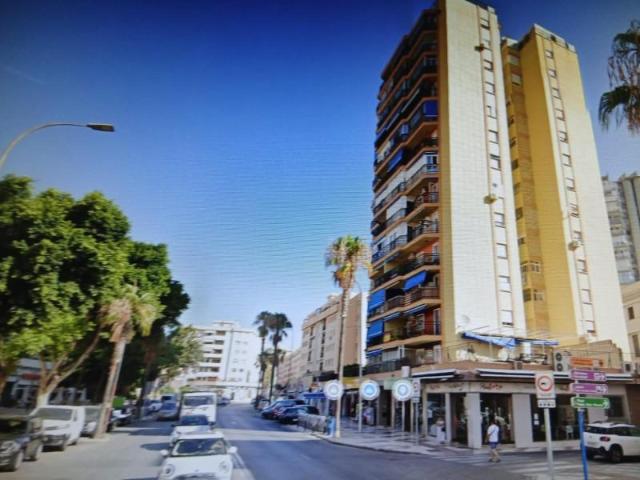 Piso en venta en Torremolinos, Centro
