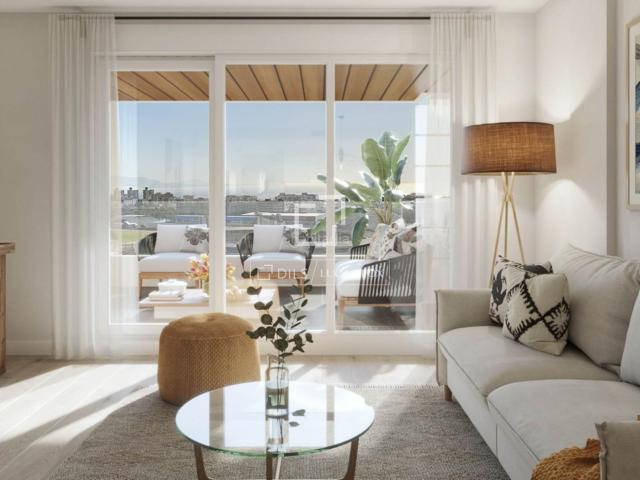 Piso en venta en Torremolinos, El Pinillo. Piso en excelentes condiciones de 1 dormitorio con 17m de jardín en venta en malagaoeste. Pisos.