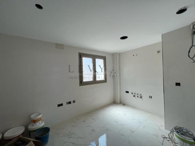 Piso en venta en Torremolinos, El Pinillo. Pisos.