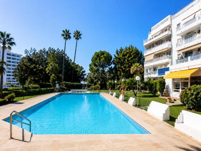 Piso en venta en Torremolinos, La Colina. Pisos.