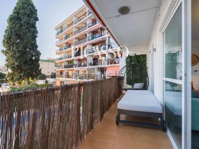 Piso en venta en Torremolinos, Loma de los Riscos. Piso de 1 dormitorio con 2 terrazas, piscina. Pisos.