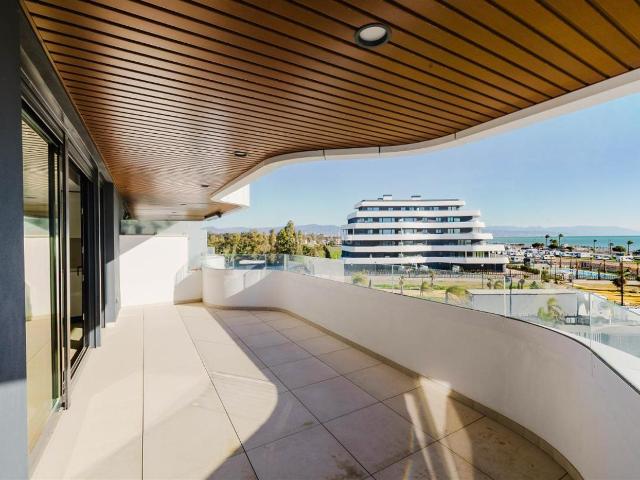Piso en venta en Torremolinos, Los Álamos. Pisos.